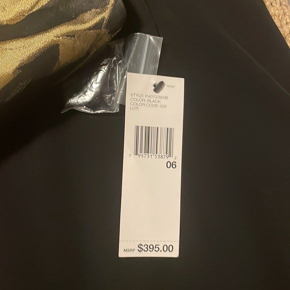 Strapless DKNY cocktail dress - Picture 2 of 5